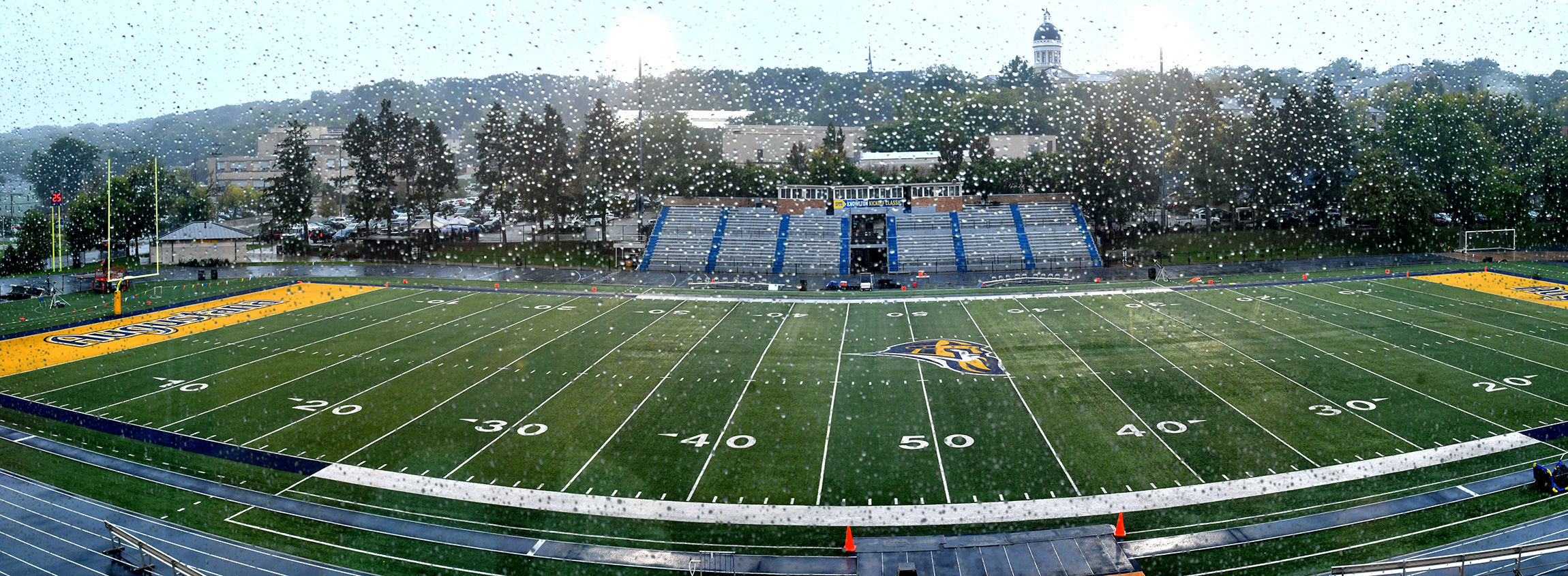 Augustana vs Millikin football
